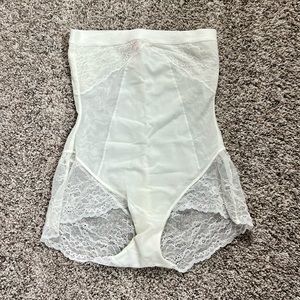 SPANX high waisted lace panty